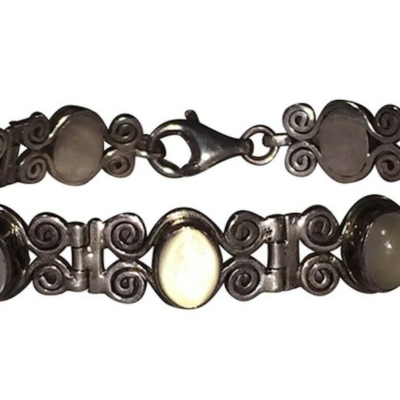 Sterling Scrollwork Oval Grey Moonstone Bracelet S